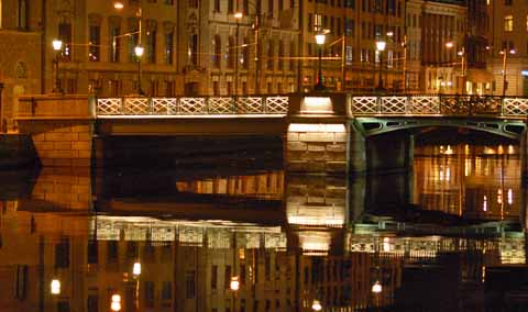 Der Stora Hamnkanalen in Göteborg Göteborg in der Nacht